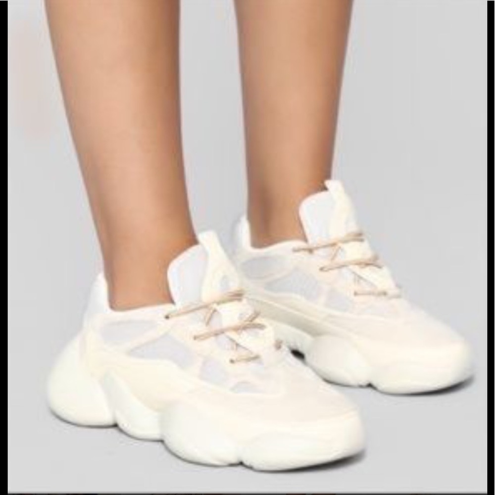 Cape Robbin Sneakers Crayons White